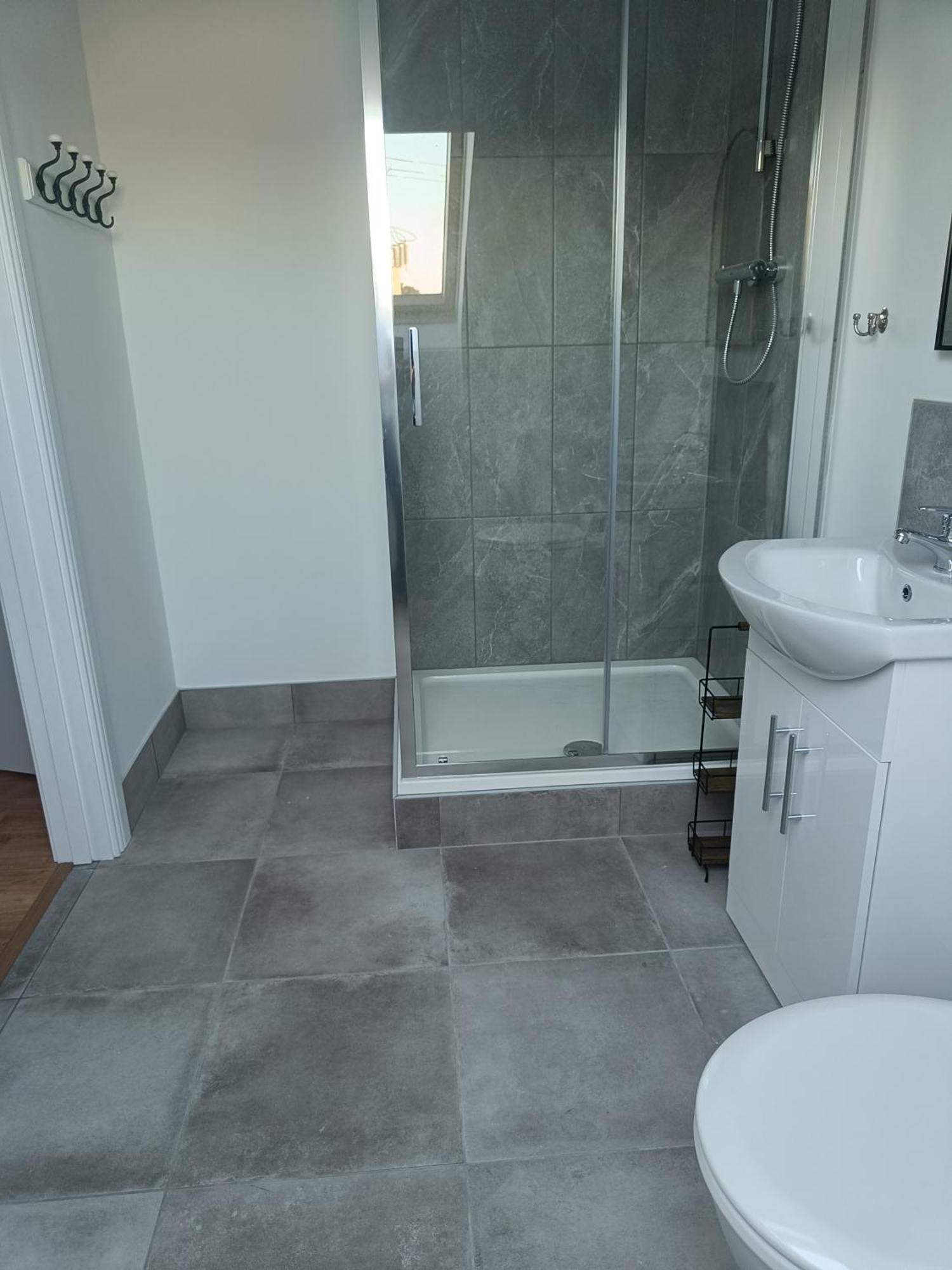 Drumquin Accommodation Енис Екстериор снимка